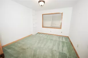 6733 Pecanwood St, Hitchcock, TX 77563 - Photo 7