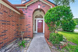 13667 Paxton Dr, Houston, TX 77014 - Photo 3