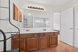 13667 Paxton Dr, Houston, TX 77014 - Photo 19