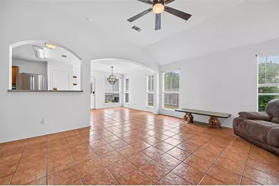 13667 Paxton Drive, Houston, TX 77014 - Photo 5