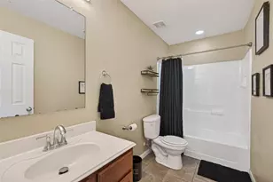 1918 Skipwood Dr, Missouri City, TX 77489 - Photo 27