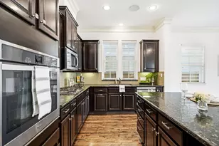 8760 Kempwood Dr, Houston, TX 77080 - Photo 13