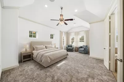 8760 Kempwood Drive, Houston, TX 77080 - Photo 17