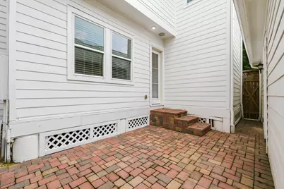 8760 Kempwood Drive, Houston, TX 77080 - Photo 39