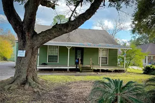 3124 30th St, Port Arthur, TX 77642 - Photo 1