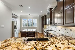 262 Breezy Way, The Woodlands, TX 77380 - Photo 15