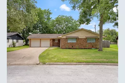 4108 Crescent Drive, Bay City, TX 77414 - Photo 1