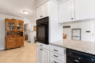 4108 Crescent Dr, Bay City, TX 77414 - Photo 7