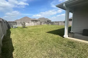 18815 Brookside Rdg Ln, Manvel, TX 77578 - Photo 21