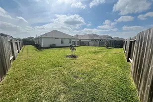 18815 Brookside Rdg Ln, Manvel, TX 77578 - Photo 23