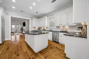 700 E 9th St, Houston, TX 77007 - Photo 3