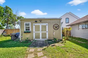 3107 Silver Springs Dr, La Porte, TX 77571 - Photo 41