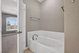 320 Cathedral Sq, Beaumont, TX 77701 - Photo 33