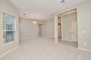 43 S Lace Arbor Dr, The Woodlands, TX 77382 - Photo 5