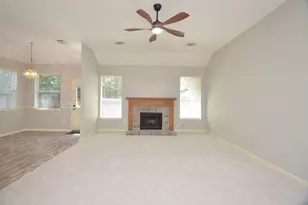 43 S Lace Arbor Dr, The Woodlands, TX 77382 - Photo 7