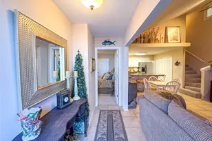 1031 Redfish St, Bayou Vista, TX 77563 - Photo 9