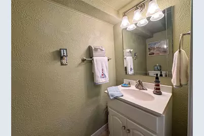 1031 Redfish Street, Bayou Vista, TX 77563 - Photo 21