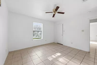 2020 Poplar Street, Beaumont, TX 77701 - Photo 15