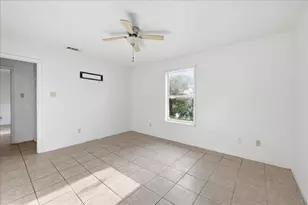 2020 Poplar St, Beaumont, TX 77701 - Photo 17
