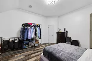 606 Oak Hill Dr, Kemah, TX 77565 - Photo 9