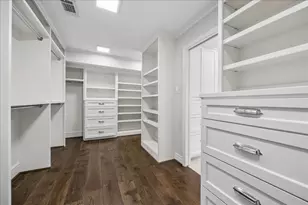 13830 Kimberley Ln, Houston, TX 77079 - Photo 17