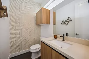 1153 W 17th St, Houston, TX 77008 - Photo 13