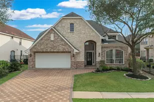 5322 Mornington Dr, Sugar Land, TX 77498 - Photo 1