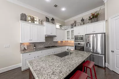 1831 Upland Lakes, Houston, TX 77043 - Photo 19