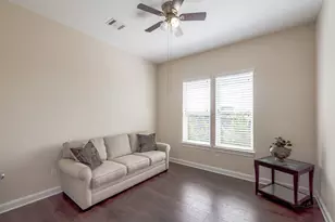 1831 Upland Lakes, Houston, TX 77043 - Photo 23