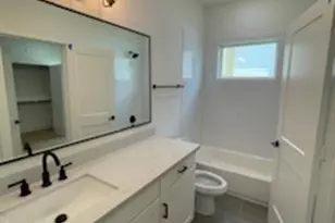 9024 Wellspring Dr, Houston, TX 77080 - Photo 7