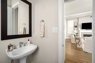 8668 Emnora Lane, Houston, TX 77080 - Photo 23