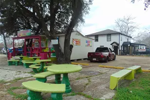 1134 Rosas St, Stafford, TX 77477 - Photo 9