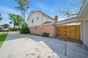 9711 Derrik Dr, Houston, TX 77080 - Photo 35