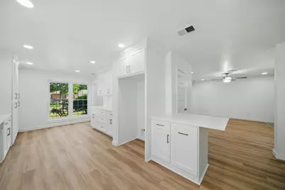 9711 Derrik Drive, Houston, TX 77080 - Photo 5