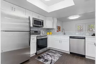 4444 Victory Dr, Houston, TX 77088 - Photo 11