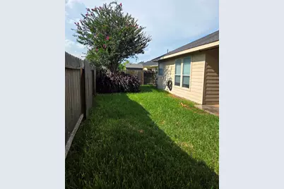 7402 Compass Rose Drive, Richmond, TX 77407 - Photo 17