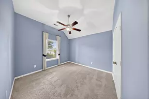 2829 Parkside Village Ct, Pearland, TX 77581 - Photo 23