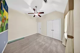 2829 Parkside Village Ct, Pearland, TX 77581 - Photo 5