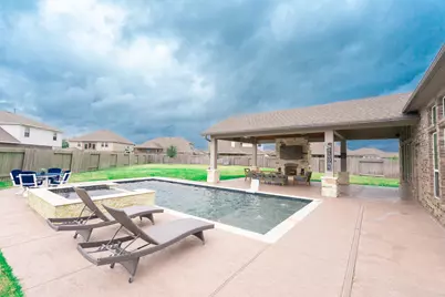 303 Vineyard Court, Alvin, TX 77511 - Photo 43