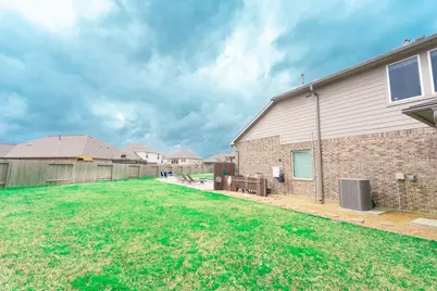 303 Vineyard Court, Alvin, TX 77511 - Photo 45