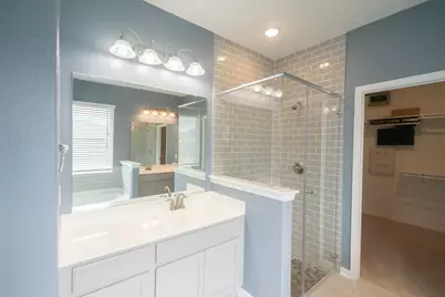 303 Vineyard Court, Alvin, TX 77511 - Photo 25