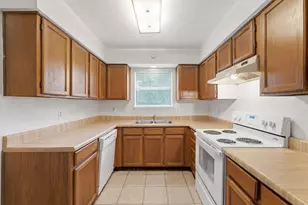 6914 Ten Curves Rd, Spring, TX 77379 - Photo 9