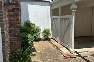 1220 Fountain View Dr, Houston, TX 77057 - Photo 3