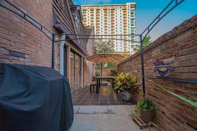 5368 Brownway Street #C32, Houston, TX 77056 - Photo 27