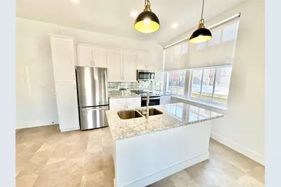 2102 Mechanic Street #205, Galveston, TX 77550 - Photo 3