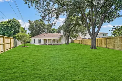 2303 Willow Lake Drive, Houston, TX 77077 - Photo 17