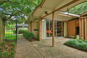 8222 Leader St, Houston, TX 77036 - Photo 5