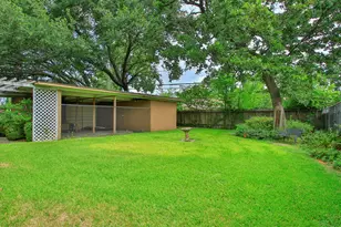 8222 Leader St, Houston, TX 77036 - Photo 41