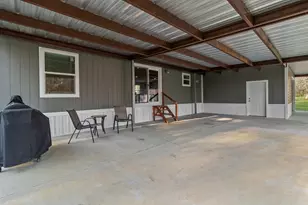 932 Sunny Dr, Livingston, TX 77351 - Photo 23