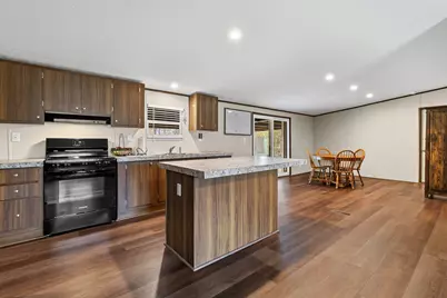 932 Sunny Drive, Livingston, TX 77351 - Photo 7